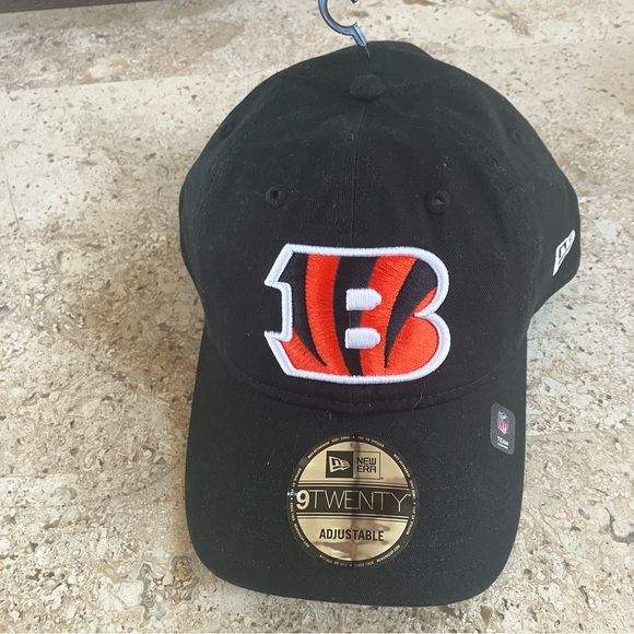 NWT New Era Cincinnati Bengals NFL Adjustable Black Cap Baseball Hat 9Twenty - Picture 7 of 12